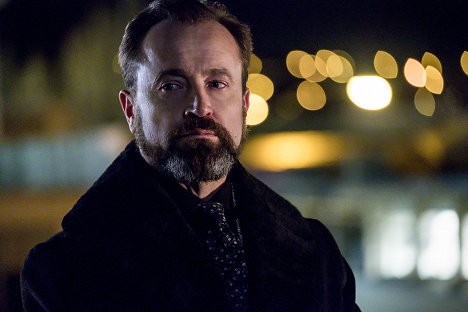 David Nykl - Arrow - Kaltgestellt - Filmfotos