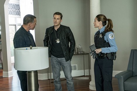 Jesse Lee Soffer, Marina Squerciati - Policie Chicago - Some Friend - Z filmu