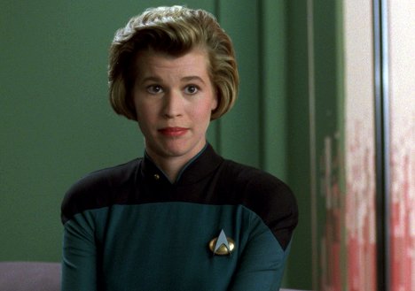 Lucy Boryer - Star Trek: Az új nemzedék - Man of the People - Filmfotók