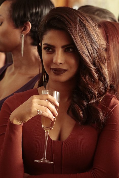 Priyanka Chopra Jonas - Quantico - Kihlajaiset - Kuvat elokuvasta