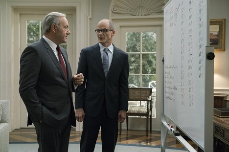 Kevin Spacey, Michael Kelly - House of Cards - Chapter 57 - Photos