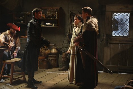 Colin O'Donoghue, Ginnifer Goodwin, Josh Dallas - Bylo, nebylo - Píseň ve tvém srdci - Z filmu