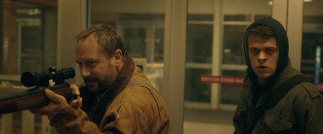 Daniel Fathers, Mik Byskov - El vacío - De la película