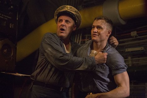 Tom Sizemore, Matthew Pearson - USS Indianapolis: Men of Courage - Film