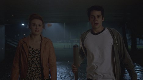 Holland Roden, Dylan O'Brien - Teen Wolf - Nastoletni Wilkołak - 117 - Z filmu