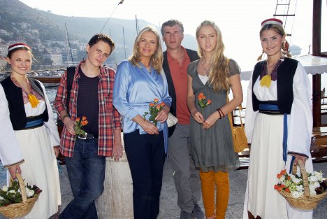 Anton Poels, Susanne Michel, Daniel Morgenroth, Vivien Wulf - Kreuzfahrt ins Glück - Hochzeitsreise nach Kroatien - Promokuvat