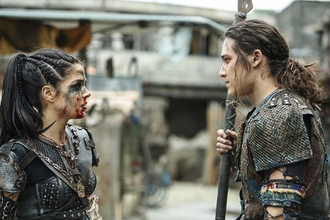 Marie Avgeropoulos, Chai Hansen - The 100 - Die All, Die Merrily - Photos