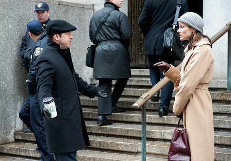Donnie Wahlberg, Bridget Moynahan - Blue Bloods - Crime Scene New York - Some Kind of Hero - Photos