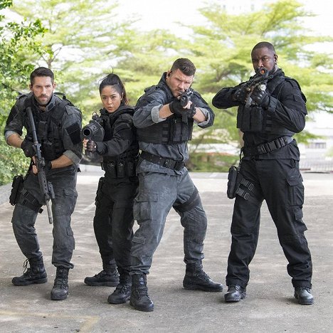 Scott Adkins, JeeJa Yanin, Michael Bisping, Michael Jai White - Trojitá hrozba - Z nakrúcania