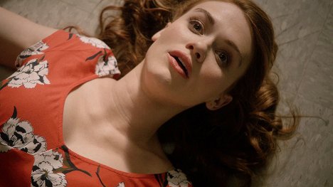 Holland Roden - Teen Wolf - Required Reading - Photos