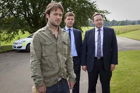 Paul Nicholls, Jason Hughes, Neil Dudgeon - Morderstwa w Midsomer - Rzadki ptak - Z filmu