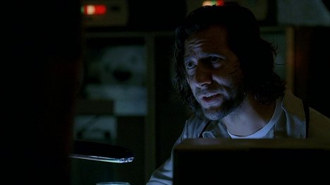 Henry Ian Cusick - Lost - Orientation - Photos