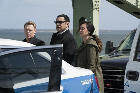 Diego Klattenhoff, Harry Lennix, Mozhan Marnò - Černá listina - Pan Kaplan (č. 4) - Z filmu