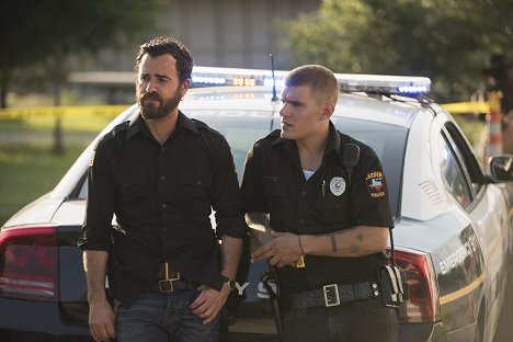 Justin Theroux, Chris Zylka - The Leftovers - Das Buch Kevin - Filmfotos