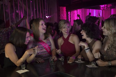 Zoë Kravitz, Jillian Bell, Scarlett Johansson, Ilana Glazer, Kate McKinnon - Girls Night - Do filme