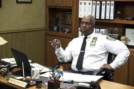 Andre Braugher - Brooklyn Nine-Nine - Terry hat ein großes Problem - Filmfotos