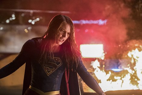 Melissa Benoist - Supergirl - Nevertheless, She Persisted - Z filmu