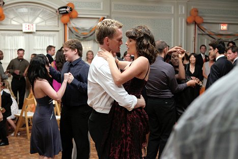 Neil Patrick Harris, Cobie Smulders - How I Met Your Mother - The Best Man - Photos