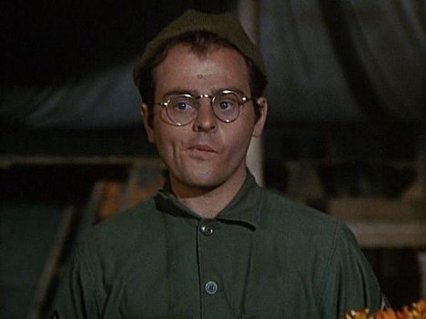 Gary Burghoff - M*A*S*H - L.I.P. (Local Indigenous Personnel) - Do filme