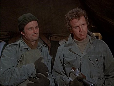 Alan Alda, Wayne Rogers - M*A*S*H - Krize - Z filmu