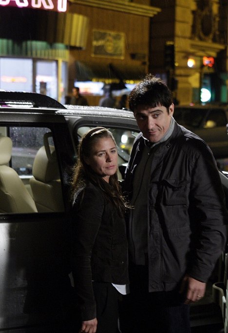 Maura Tierney, Goran Visnjic - ER - Photos