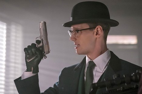 Cory Michael Smith - Gotham - Maszyna nienawiści - Z filmu