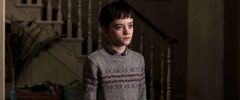 Lewis MacDougall - A Monster Calls - Photos