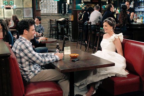 Josh Radnor, Ashley Williams - How I Met Your Mother - The Magician's Code: Part 2 - Photos
