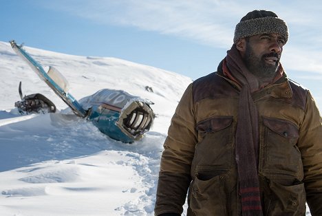 Idris Elba - Pomiędzy nami góry - Z filmu