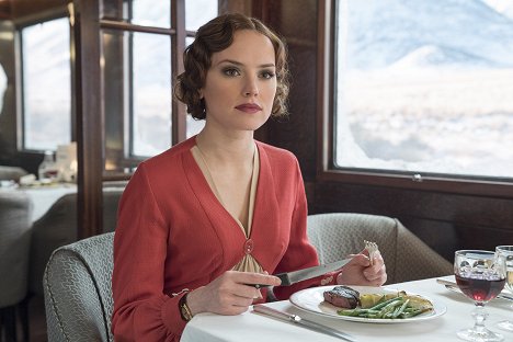 Daisy Ridley - Murder on the Orient Express - Photos