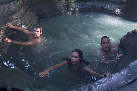 Seann William Scott, Rosario Dawson, Dwayne Johnson - Welcome to the Jungle - Filmfotos