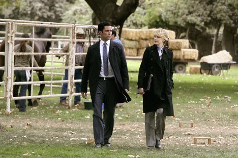 Danny Pino, Kathryn Morris - Todistettavasti syyllinen - Dead Heat - Kuvat elokuvasta