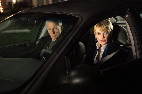 Raymond J. Barry, Kathryn Morris - Cold Case - The Good Soldier - Photos