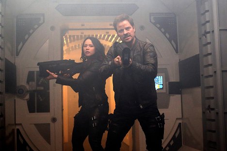 Melissa O'Neil, Anthony Lemke - Dark Matter - It Doesn’t Have to Be Like This - Z filmu