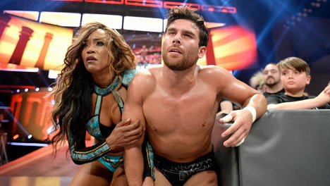 Victoria Crawford, Noam Dar - WWE Extreme Rules - Kuvat elokuvasta