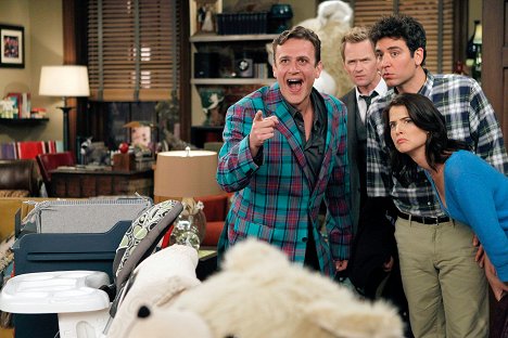 Jason Segel, Neil Patrick Harris, Josh Radnor, Cobie Smulders - How I Met Your Mother - Who Wants to Be a Godparent - Photos