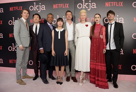 Paul Dano, Steven Yeun, Giancarlo Esposito, Seo-hyun Ahn, Tilda Swinton, Lily Collins, Devon Bostick - Okja - Eventos