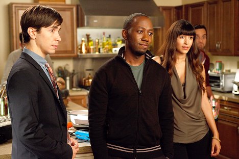 Justin Long, Lamorne Morris, Hannah Simone - Jess i chłopaki - Święto Dziękczynienia - Z filmu