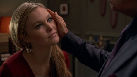 Julia Stiles - Blue - Z filmu