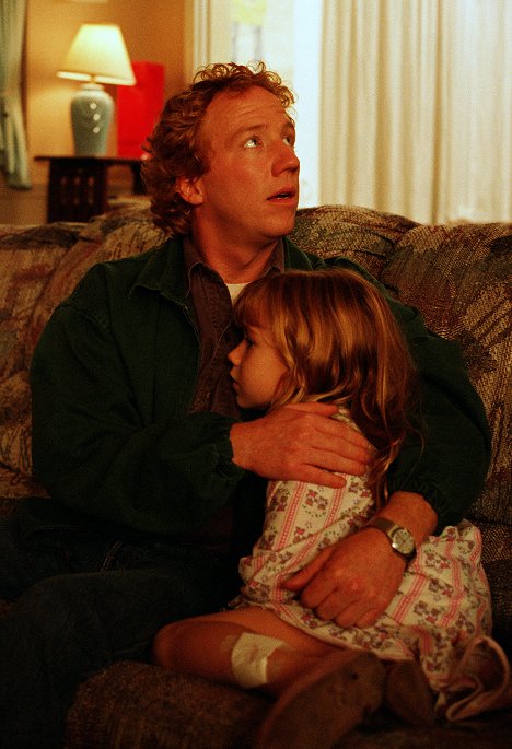 Timothy Busfield, Colleen Rennison - The Outer Limits - Under the Bed - Photos