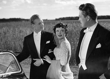 Kurt Ingvall, Ruth Johansson, Erkki Viljos - Minä ja mieheni morsian - De la película