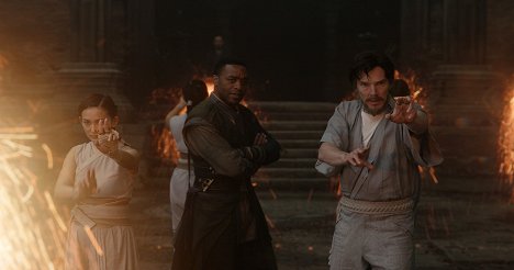 Chiwetel Ejiofor, Benedict Cumberbatch - Doktor Strange - Z filmu
