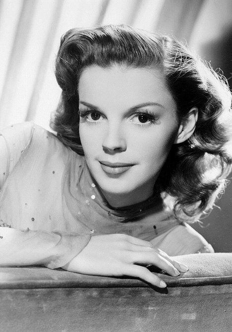 Judy Garland - "Somewhere over the Rainbow" - Die schwule Bewegung und ihre Hymnen - Werbefoto