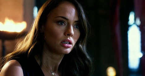 Laura Haddock - Transformers: Viimeinen ritari - Kuvat elokuvasta