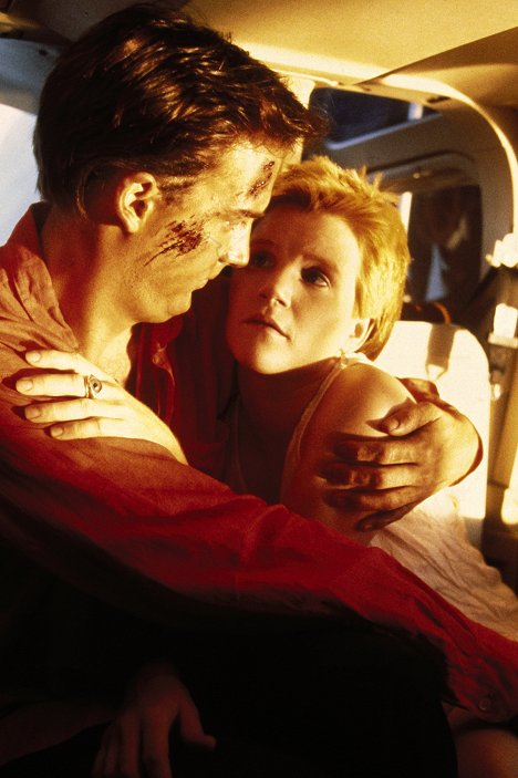 Anthony Edwards, Mare Winningham - Miracle Mile - Photos