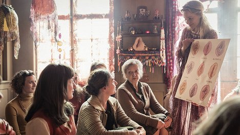 Marie Leuenberger, Rachel Braunschweig, Sibylle Brunner, Sofia Helin - Ženou z božej vôle - Z filmu