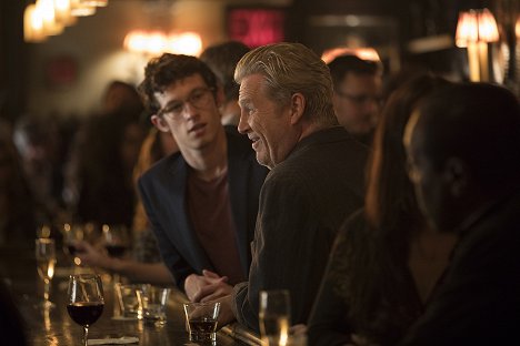 Callum Turner, Jeff Bridges - The Only Living Boy in New York - Filmfotos