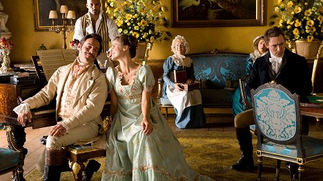 James Callis, Ricky Whittle, Keri Russell, JJ Feild - V krajine Jane Austenovej - Z filmu