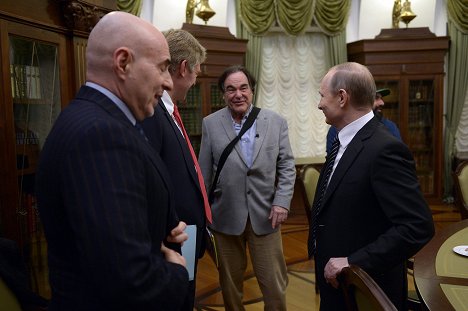 Oliver Stone, Vladimir Putin - The Putin Interviews - Do filme