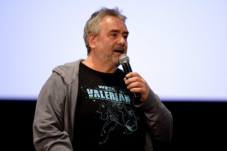 Trailer Launch Event in Los Angeles - Luc Besson - Valerian a mesto tisícich planét - Z akcií